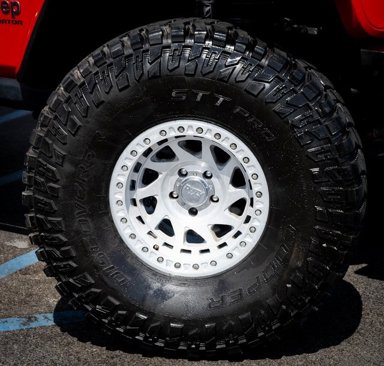 Used 2022 Jeep Gladiator Rubicon w/ Trailer Tow Package image 28