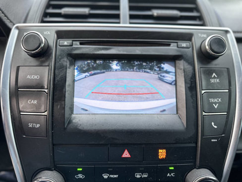 Used 2016 Toyota Camry LE image 15