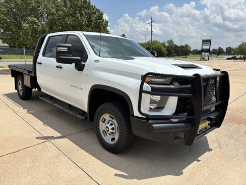Used 2023 Chevrolet Silverado 2500 W/T w/ WT Convenience Package image 3