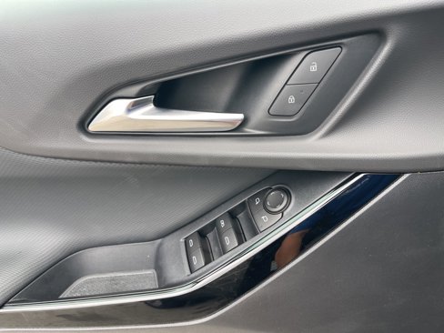 New 2026 Chevrolet Equinox LT w/ Convenience Package II image 33