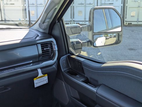 New 2026 Ford F250 Lariat image 18