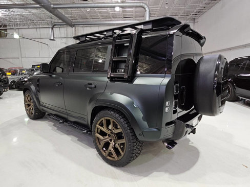 Used 2025 Land Rover Defender 110 V8 image 6