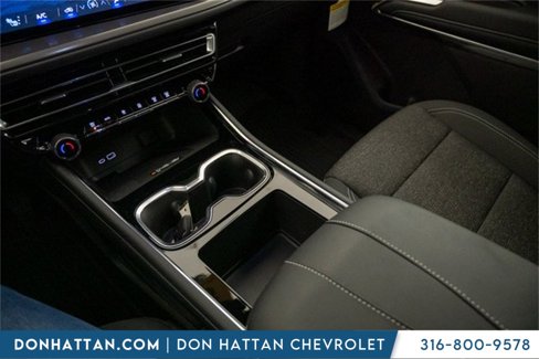 New 2026 Chevrolet Traverse LT w/ Sun and Wheel Package image 13