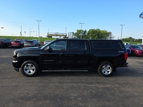 Used 2017 Chevrolet Silverado 1500 LT w/ All Star Edition image 4