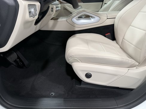 New 2026 Mercedes-Benz GLE 350 4MATIC image 11