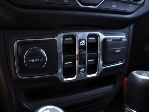 Certified 2023 Jeep Wrangler Unlimited Sahara image 18