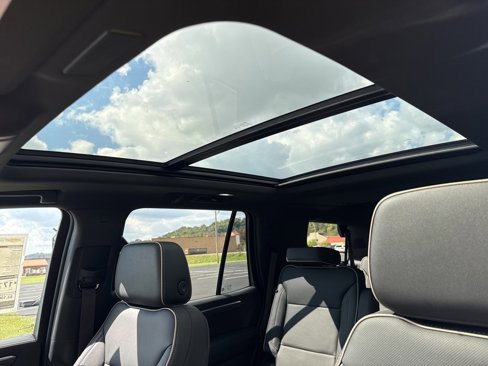 New 2025 Chevrolet Tahoe Premier w/ Sun And Tow Package image 28