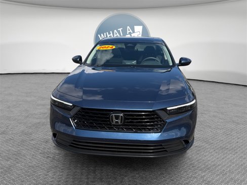 Used 2024 Honda Accord EX image 9