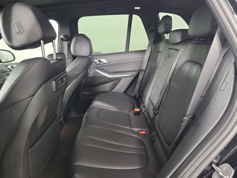 Certified 2022 BMW X5 xDrive40i w/ Premium Package image 10