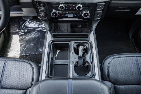 New 2025 Ford F350 Platinum w/ Tremor Off-Road Package image 34
