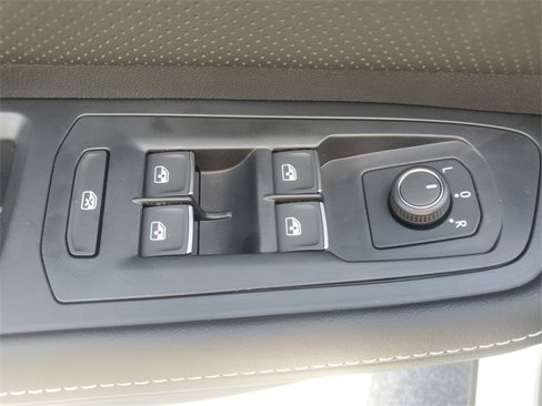 New 2026 Volkswagen Atlas SE image 34