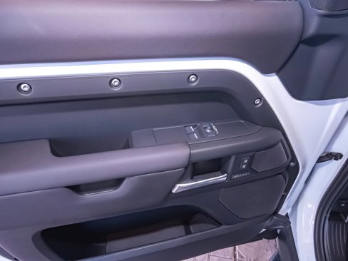 New 2025 Land Rover Defender 90 S image 35