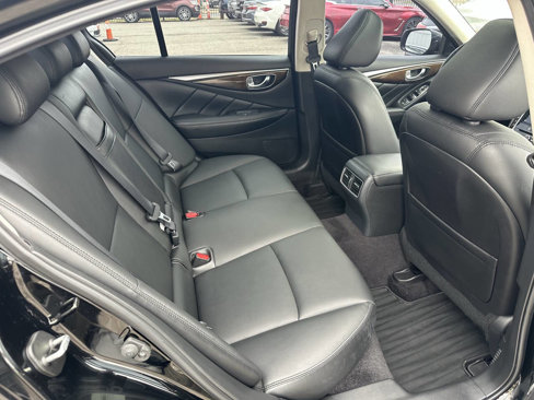 Used 2019 INFINITI Q50 Luxe w/ Essential Package (3.0T Luxe) image 39