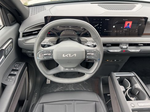 New 2026 Kia EV9 Land image 10