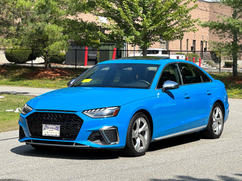 Used 2020 Audi S4 Premium Plus w/ Premium Plus Package image 3