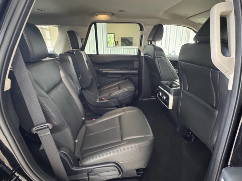Used 2024 Ford Expedition XLT image 49