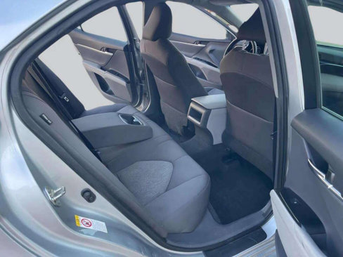 Used 2018 Toyota Camry LE w/ Convenience Package image 10