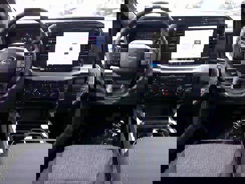 New 2025 Ford F250 XLT w/ Black Appearance Package image 11