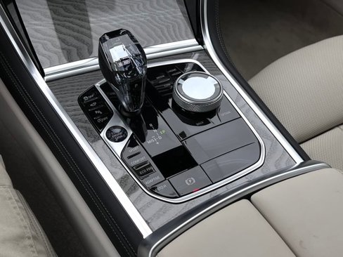 New 2026 BMW 840i xDrive Coupe w/ Driving Assistance Package image 18