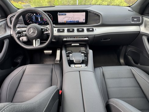 New 2026 Mercedes-Benz GLS 580 4MATIC image 28