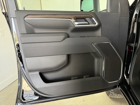 New 2026 Chevrolet Silverado 2500 LT w/ Trail Boss Package image 17