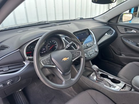 Used 2023 Chevrolet Malibu LS image 16