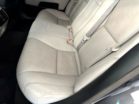 Used 2016 Lexus LS 460 w/ Comfort Package image 35