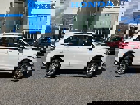 New 2026 Honda HR-V LX image 2