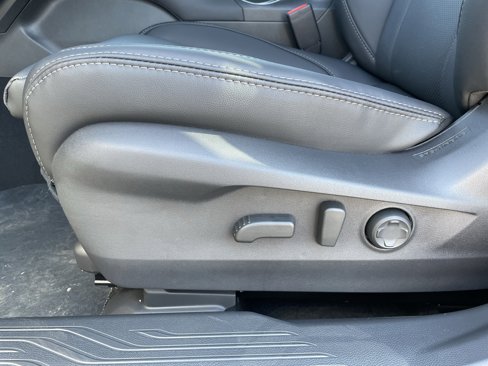 New 2025 Subaru Outback Limited image 16