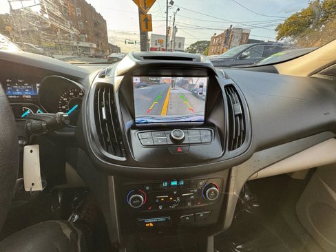 Used 2018 Ford Escape SEL image 27