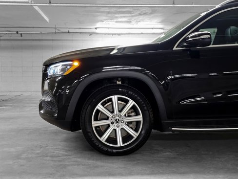 Used 2022 Mercedes-Benz GLS 450 4MATIC image 15