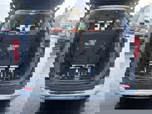 New 2026 Kia Carnival EX image 44