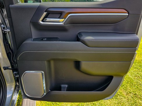New 2026 GMC Sierra 1500 Denali w/ Denali Reserve Package image 46