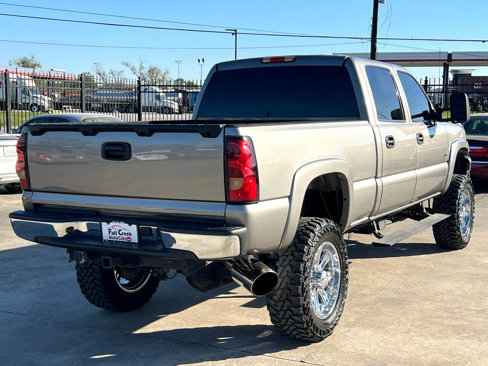 Used 2006 Chevrolet Silverado 2500 LT w/ Heavy-Duty Power Package image 49