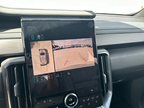 New 2026 GMC Acadia AT4 w/ Luxury Package image 15
