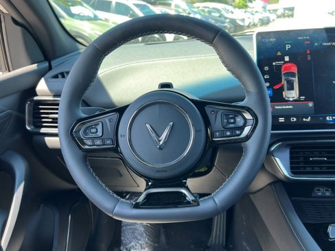 New 2025 VinFast VF 8 Plus image 24
