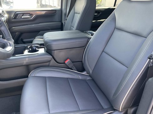 New 2026 GMC Yukon XL Elevation w/ Elevation Premium Package image 22