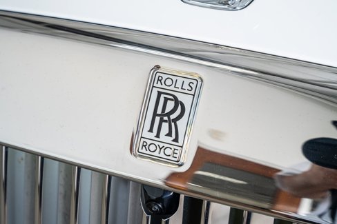 Used 2024 Rolls-Royce Spectre w/ Spectre Launch Package image 17