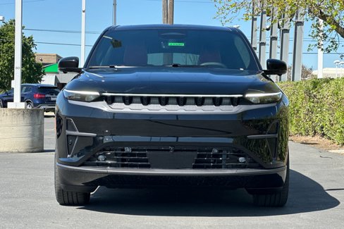 New 2025 Jeep Wagoneer Launch Edition image 6