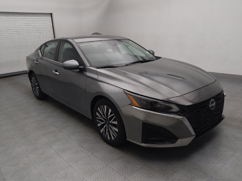 Used 2023 Nissan Altima 2.5 SV image 13