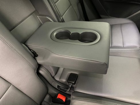 Used 2021 Porsche Cayenne image 41