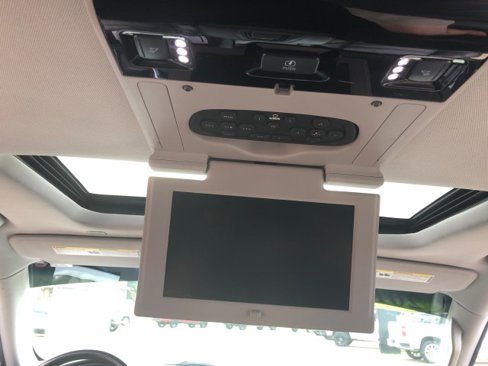 Used 2019 Cadillac Escalade Premium Luxury image 15