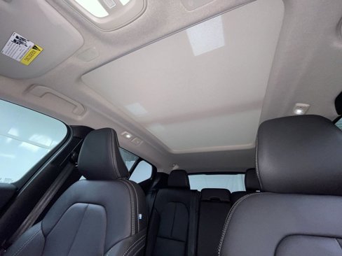 New 2026 Volvo XC40 B5 Plus w/ Protection Package Premier image 11