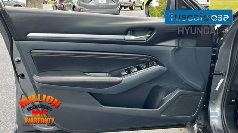 Used 2023 Nissan Altima 2.5 SL image 13