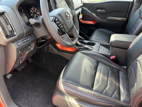 New 2025 Nissan Frontier PRO-4X w/ Pro Premium Package image 12