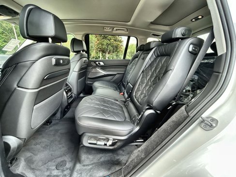 New 2026 BMW X7 xDrive40i w/ Premium Package image 27