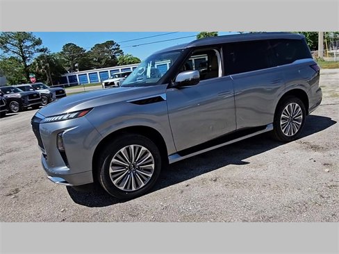 New 2025 INFINITI QX80 Sensory image 34