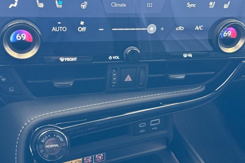 New 2025 Lexus NX 450h+ AWD w/ Luxury Package image 20