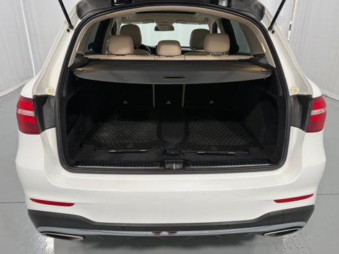 Used 2016 Mercedes-Benz GLC 300 4MATIC image 28