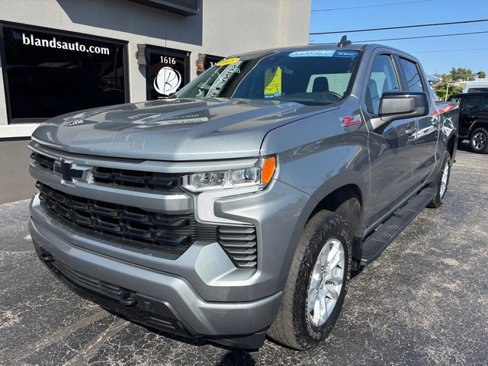Used 2023 Chevrolet Silverado 1500 RST w/ Z71 Off-Road Package image 8